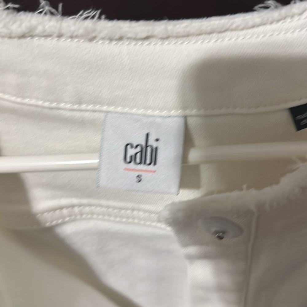 White jacket - Picture 3 of 3
